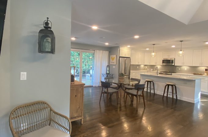 Designed kitchen, new floors and new decor